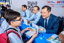 Có nên miễn lệ phí xét tuyển đại học?