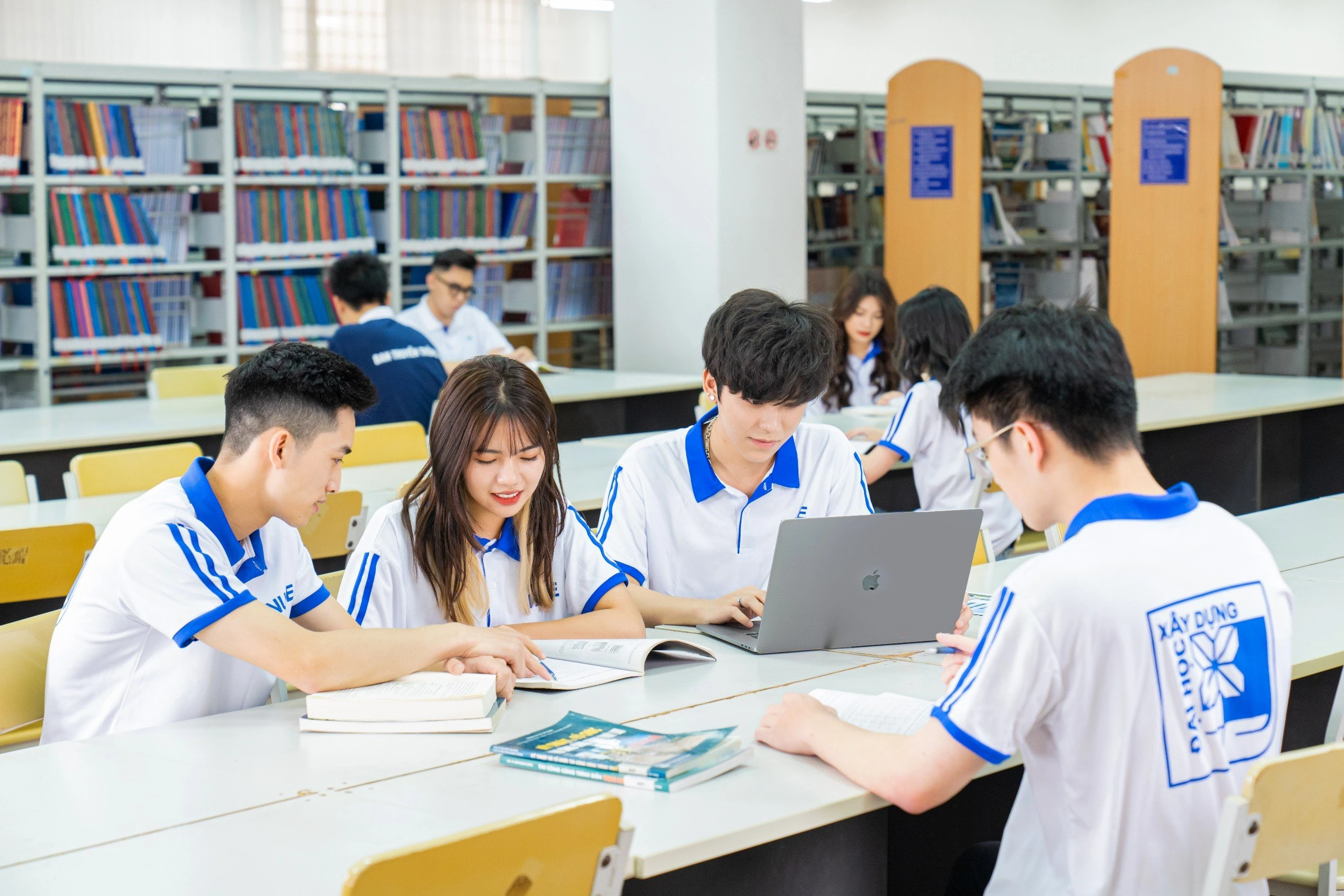 Trường Đại học Xây dựng Hà Nội nêu lý do mở chuyên ngành Logistics đô thị
