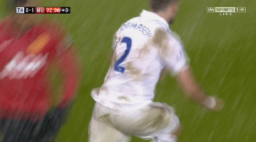 Pha ăn mừng của Dempsey. Pha ăn mừng của Dempsey.