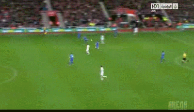 Phút 21: Southampton 1-0 Chelsea! Jason Puncheon có đường chọc khe xuyên thủng hàng thủ Chelsea để Jay Rodriguez lạnh lùng đánh bại Ross Turnbull mở tỷ số. Phút 21: Southampton 1-0 Chelsea! Jason Puncheon có đường chọc khe xuyên thủng hàng thủ Chelsea để Jay Rodriguez lạnh lùng đánh bại Ross Turnbull mở tỷ số.