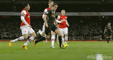 2-0 cho Liverpool, Henderson ghi bàn sau một nỗ lực solo tuyệt vời và hàng thủ Arsenal lại mắc lỗi.