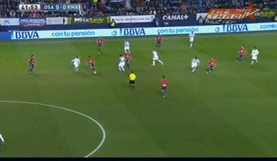 Phút 43: Lại là Cejudo với một cú dứt điểm, lần này là ở góc hẹp. Phút 43: Lại là Cejudo với một cú dứt điểm, lần này là ở góc hẹp.