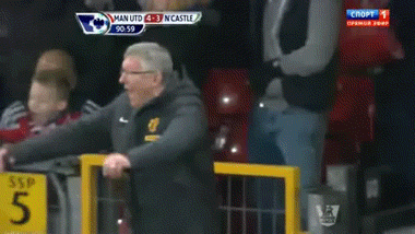 Pha ăn mừng của Sir Alex. Pha ăn mừng của Sir Alex.