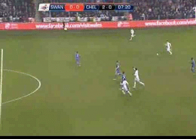 Swansea lập tức có cơ hội ghi bàn lên hàng thủ lỏng lẻo của Chelsea khi trận đấu chưa đến 10 phút. Swansea lập tức có cơ hội ghi bàn lên hàng thủ lỏng lẻo của Chelsea khi trận đấu chưa đến 10 phút.