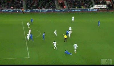Phút 61: Southampton 1-4 Chelsea! Demba Ba tận dụng đường chuyền của Hazard để ghi cú đúp cho anh trong trận ra mắt. Phút 61: Southampton 1-4 Chelsea! Demba Ba tận dụng đường chuyền của Hazard để ghi cú đúp cho anh trong trận ra mắt.