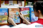 Phải chăng vẫn có sự nhầm lẫn giữa chương trình và sách giáo khoa?