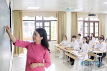 Bí thư Đảng ủy được Đại hội bầu ra, nếu đủ điều kiện thì cần bổ nhiệm làm hiệu trưởng ngay