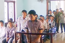 Giết bạn vì bị "quấy" khi đang "mây mưa" với bạn gái