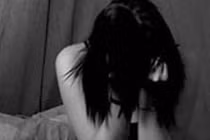 Bắt người cha đồi bại nhiều lần hại đời con gái ruột