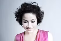 Mỹ Linh: 'Nói không hát đám cưới ở quê là coi thường người nghèo khổ'