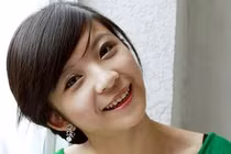 Nữ sinh Hà Nội đẹp hồn nhiên qua clip tài năng