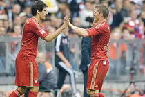 Chìa khóa của trận Dortmund – Bayern: Schweinsteiger và Martinez