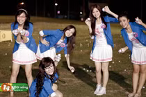 Thí sinh Miss Teen khoe dáng cực nhộn trên sân golf