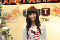 Lê Thị Thúy Hiền cười tươi nhận giải tuần 1 Nữ sinh trong mơ