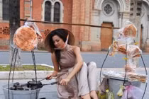 Việt Nam - Bước ra cửa là thấy thiên đường