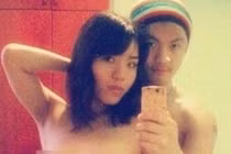 Nam nữ sinh Malaysia gây chấn động Singapore vì chụp ảnh khỏa thân