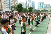 Những họa sỹ nhí Trường Tiểu học Ngôi sao vẽ “Ước mơ của em"