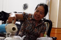 Vợ Hiệu trưởng mua dâm học sinh: "Tôi chẳng dám kêu ai, trách ai"