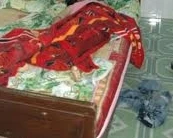 Sau quan hệ, gái "bán dâm" bị khách giết hại dã man trên giường ngủ