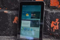 Galaxy Tab 2: Android 4.0, pin lâu, giá rẻ