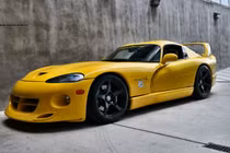 Siêu xe Dodge Viper Venom 650R đẹp tuyệt trong bộ la-zăng mới