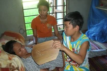 Xin hãy giúp đỡ gia đình tôi