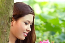 Nguyễn Thị Loan khỏa thân trước Thái Phiên, không cần 100 tỷ
