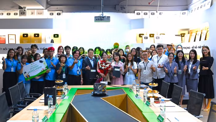 Sinh viên Khoa Mỹ thuật &amp; Thiết kế, Trường Đại học CMC trải nghiệm thực tế môi trường làm việc chuyên nghiệp tại Học viện đào tạo Hoạt hình Quốc tế Sconnect.