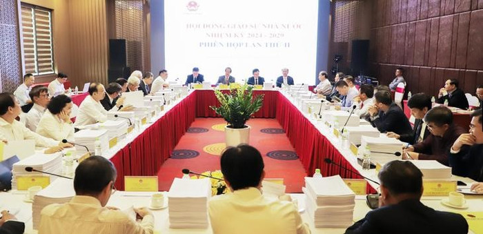 Một phiên họp của Hội đồng Giáo sư nhà nước (nhiệm kỳ 2024-2029). Ảnh: HĐGSNN Một phiên họp của Hội đồng Giáo sư nhà nước (nhiệm kỳ 2024-2029). Ảnh: HĐGSNN