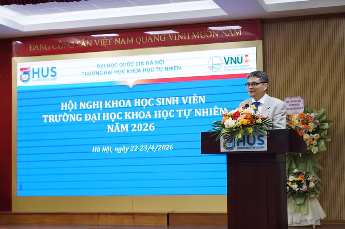 Phó Giáo sư, Tiến sĩ Trần Quốc Bình - Phó Hiệu trưởng Trường Đại học Khoa học tự nhiên (Đại học Quốc gia Hà Nội). Ảnh: VNU-HUS