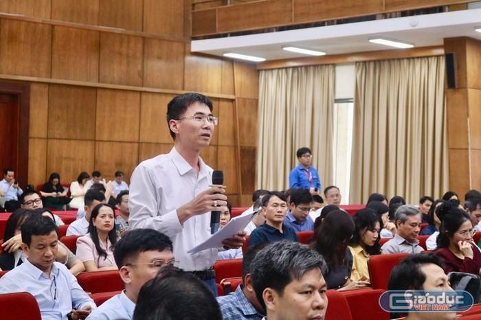 Các đại biểu trao đổi ý kiến tại hội nghị. Ảnh: DN gdvn-hn.jpg