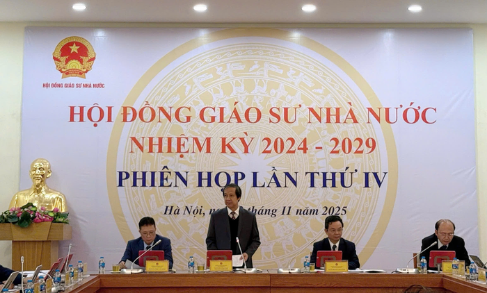 Hình ảnh phiên họp lần thứ IV của Hội đồng Giáo sư nhà nước nhiệm kỳ 2024-2029. Ảnh: Hội đồng Giáo sư nhà nước