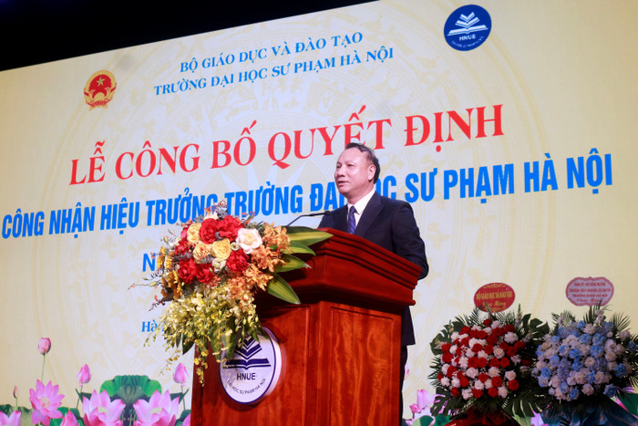 Phó Giáo sư, Tiến sĩ Nguyễn Đức Sơn phát biểu nhận nhiệm vụ tại buổi lễ. Ảnh: Doãn Nhàn mg-0612-2322.jpg