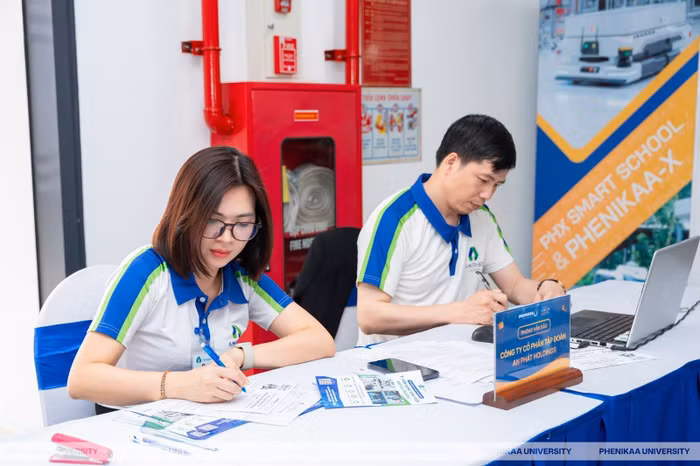 Doanh nghiệp tham gia với nhiều lĩnh vực và nhu cầu tuyển dụng đa dạng