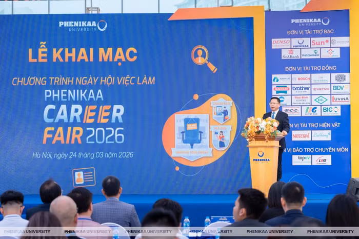 Tiến sĩ Trần Văn Đạt - Phó Vụ trưởng Vụ Học sinh, Sinh viên (Bộ Giáo dục và Đào tạo)