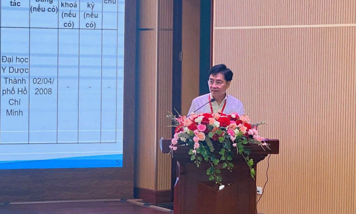 Giáo sư, Tiến sĩ, Bác sĩ Trần Diệp Tuấn phát biểu tại Hội nghị. Ảnh: UMP