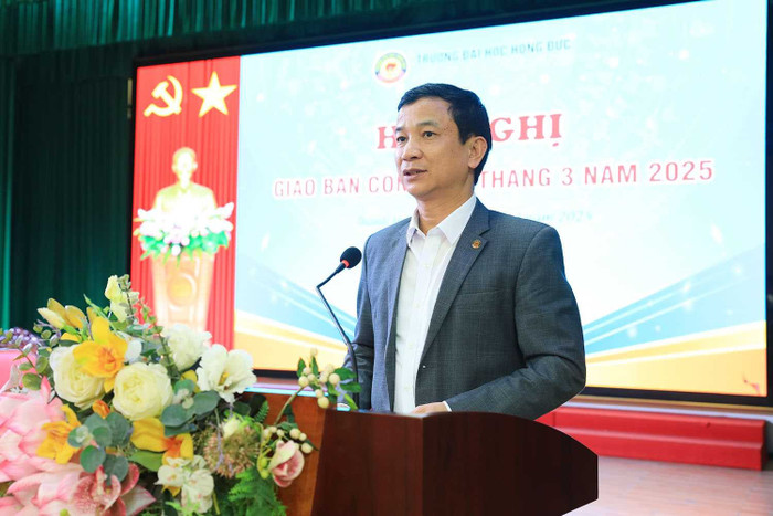 Phó Giáo sư, Tiến sĩ Đậu Bá Thìn - Phó Hiệu trưởng Trường Đại học Hồng Đức. Ảnh: HDU Phó Giáo sư, Tiến sĩ Đậu Bá Thìn - Phó Hiệu trưởng Trường Đại học Hồng Đức. Ảnh: HDU