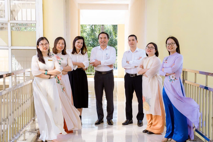 Đội ngũ giảng viên ngành Công tác xã hội Trường Đại học Hồng Đức. Ảnh: HDU Đội ngũ giảng viên ngành Công tác xã hội Trường Đại học Hồng Đức. Ảnh: HDU