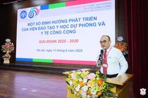 PGS Lê Minh Giang là ứng viên GS với nhiều thành tựu phòng chống HIV/AIDS, COVID-19