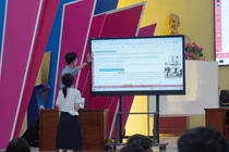 Giáo viên đánh giá sách giáo khoa điện tử giúp bài giảng thêm sinh động, hấp dẫn