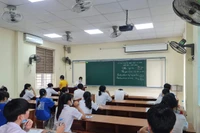Giáo viên tâm tư về việc dạy thêm học thêm, vậy làm như thế nào là đúng?