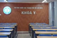 Không thấy 3 công khai, Khoa Y (ĐHQG TP.HCM) nói do đã xây dựng website riêng