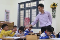 Thiếu giáo viên: Hiệu trưởng, hiệu phó ở Kon Tum thay nhau đứng lớp