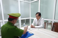 Bắt tạm giam Giám đốc CDC Đà Nẵng