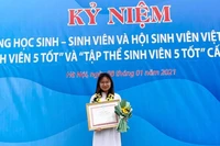 Nữ thủ khoa đầu ra HV Nông nghiệp VN: “Không có thầy sẽ không có em hôm nay"