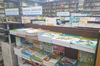 Xử lý nghiêm hành vi ép buộc học sinh mua sách tham khảo