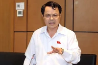 Cần công khai, ngăn chặn người dùng bằng khống của đại học Đông Đô để leo cao