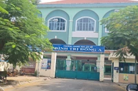 1 giáo viên THCS Bình Trị Đông A nâng điểm cho 37 học sinh vì "áp lực thi đua"