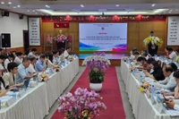 Đề xuất nhân viên trường học là nhà giáo