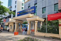 11 giảng viên xin nghỉ việc vì bức xúc với trưởng khoa, Trường sẽ cho nghỉ